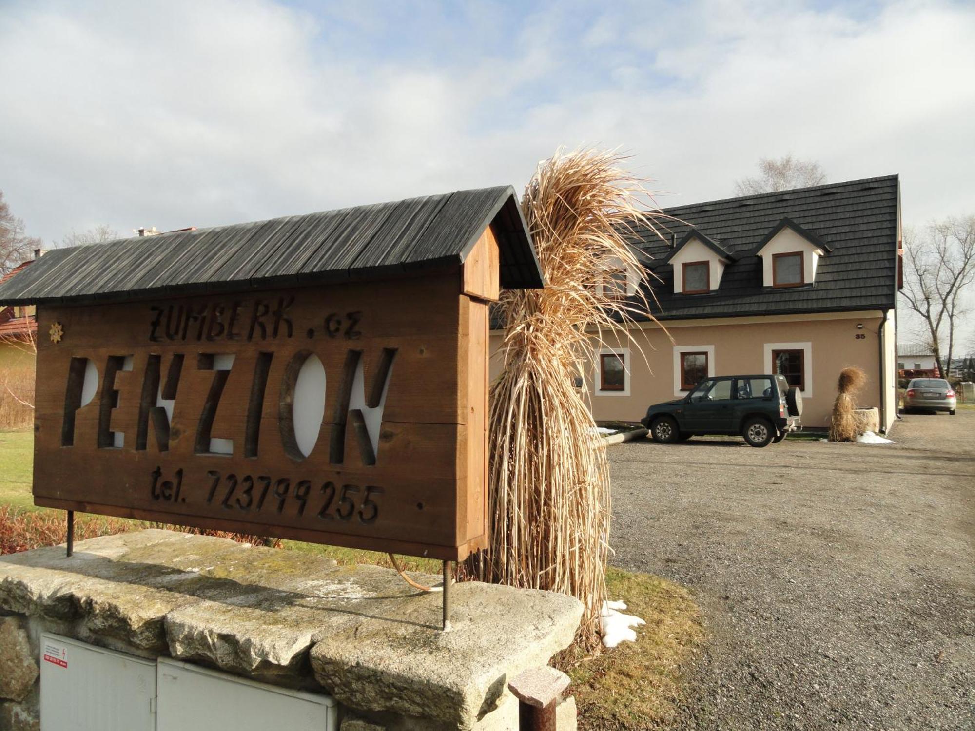 Hotel Penzion Žumberk Nové Hrady Exteriér fotografie